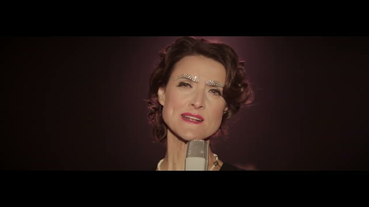 Fjarill: H&Ouml;STBOSSA (official Video)