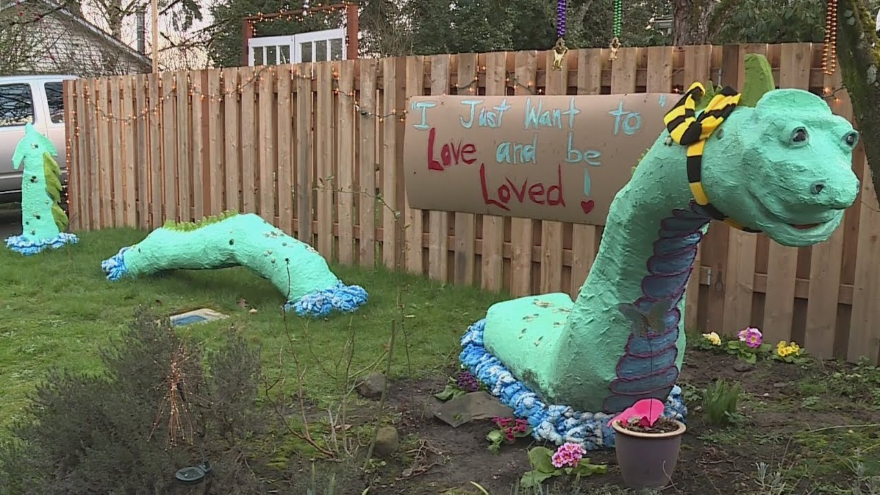 Milwaukie falls in love with 'Messie' after Facebook complaint