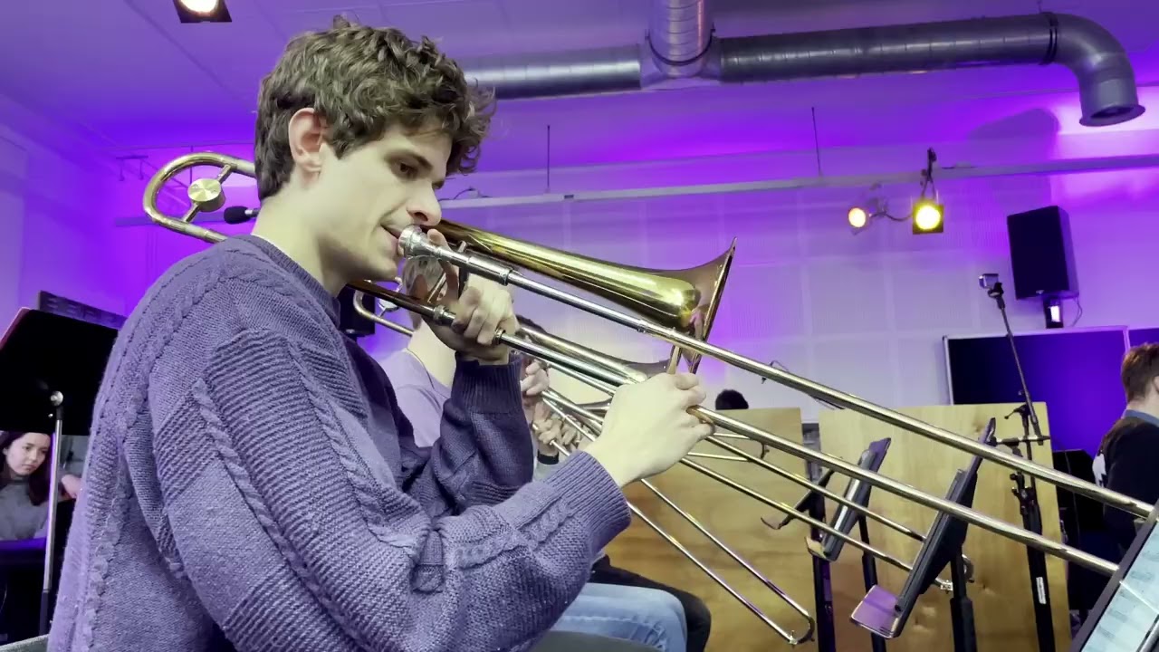 Groover Big Band - A Taste Of Honey