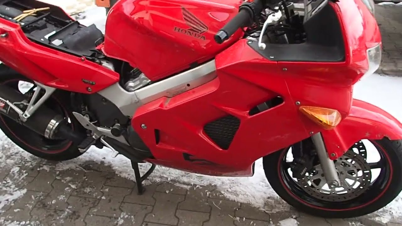 Honda VFR 800 98 01 Silnik 78253 km Praca silnika nr 193379