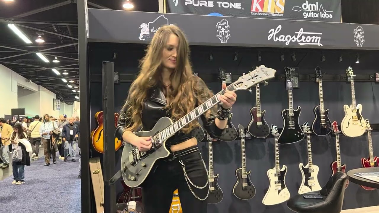 ALICE IZZY!. At NAMM 2026 Day #1 At The Anaheim Convention Center In Anaheim,Ca.!.1-22-26!🎶🔥👄💅🎸🤘