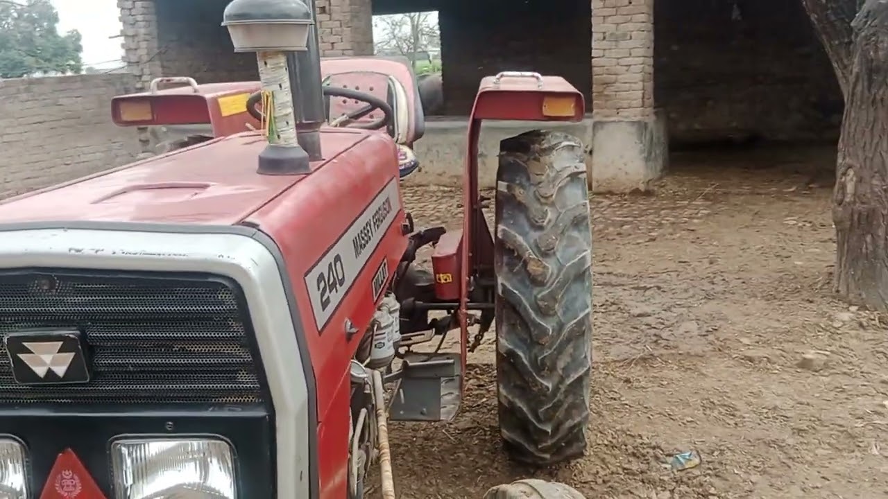 For sale MF240 model 2001.    03069811762