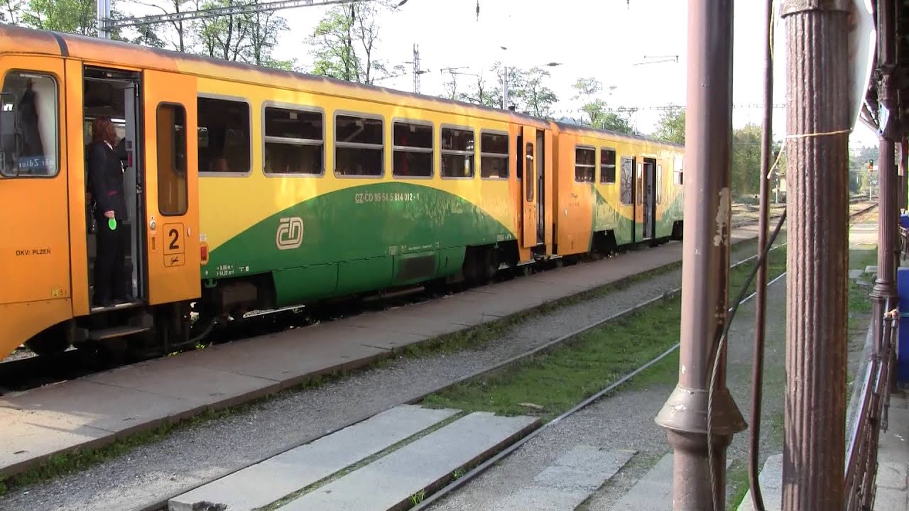 Vlakové nádraží v Písku - příjezd vlaku Regionova
