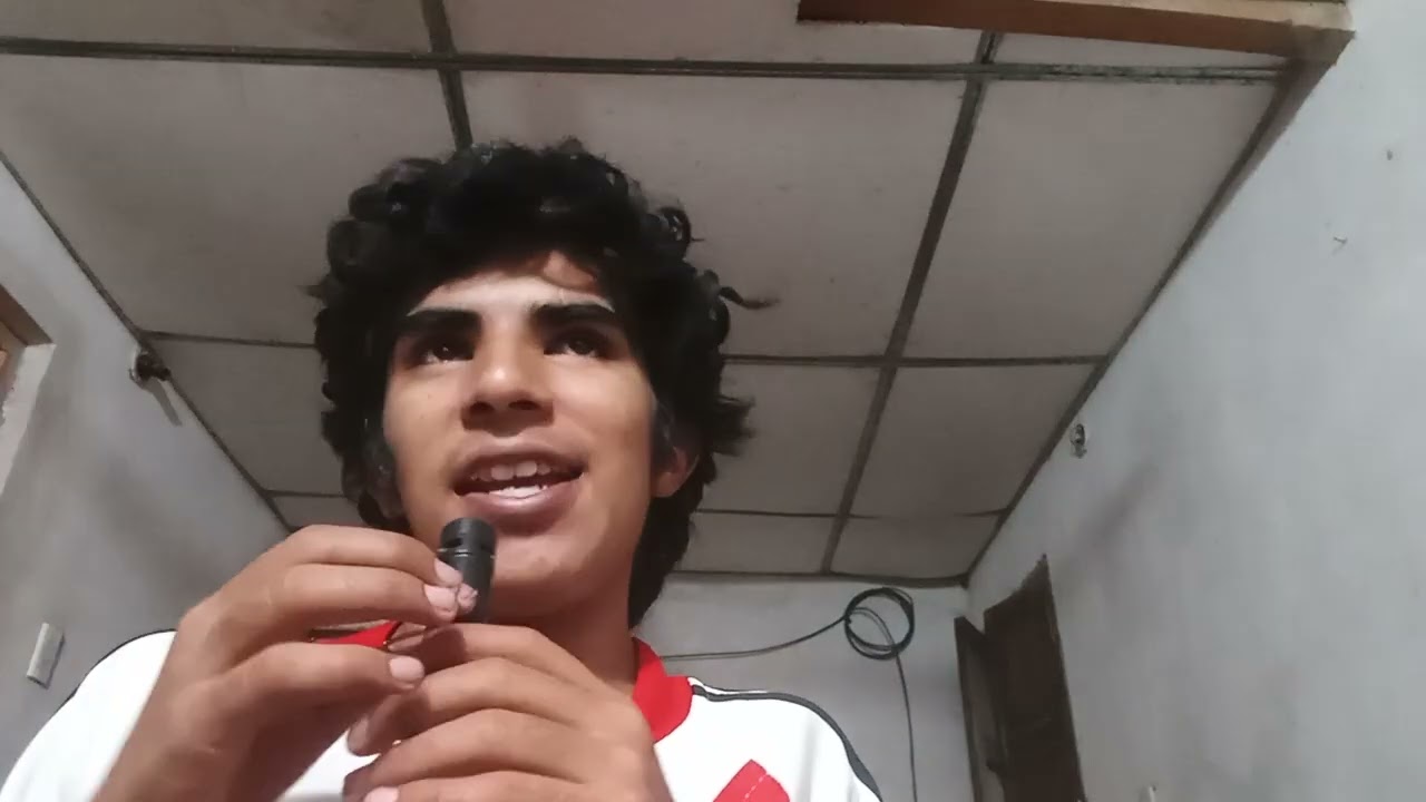 Video reaccion musical de boom cora de tania nicole 