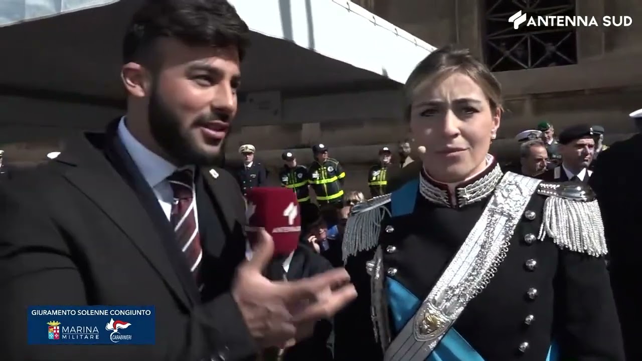 GIURAMENTO CONGIUNTO DEL CORSO NORMALE MARESCIALLI DELLA MARINA E DEGLI ALLIEVI CARABINIERI