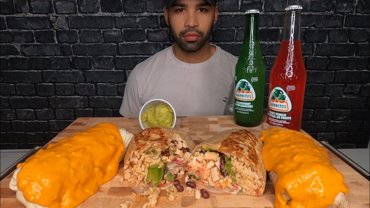 (ASMR) BURRITOS WITH CHEESE SAUCE MUKBANG