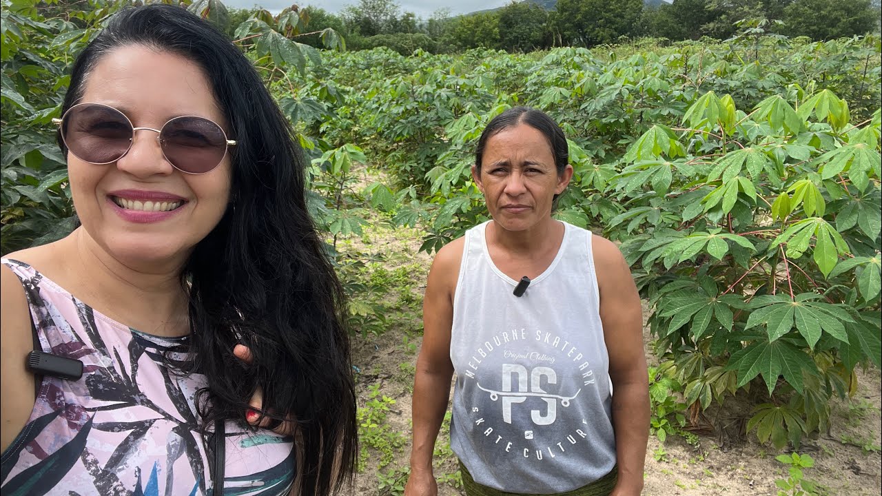 VALDIRENE MULHER GUERREIRA E SUA PLANTAÇÃO