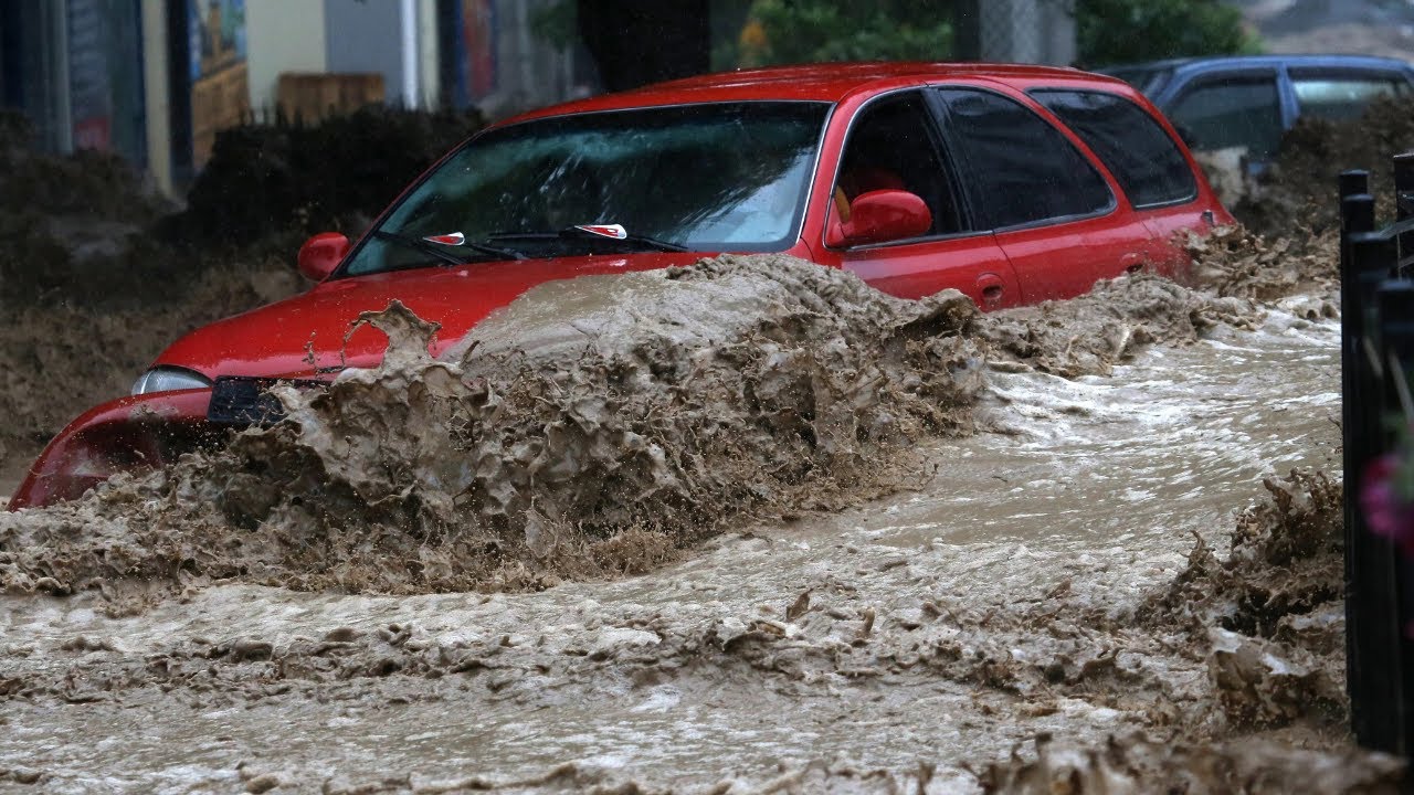 Storm SONCA hit Da Nang! Major flood in Vietnam!