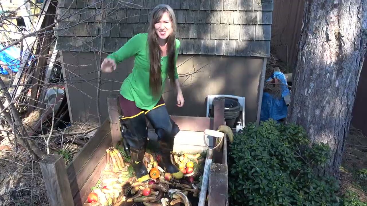 Bootkrazy; Katherine squishing fruit and flooding waders