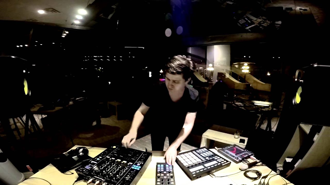 Ksaitor at DJ Warehouse