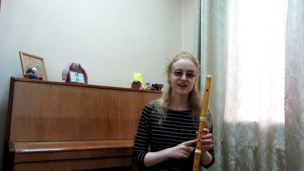 ФЛЕЙТА ТРАВЕРСО - СТАРИННЫЙ РОДСТВЕННИК ФЛЕЙТЫ.