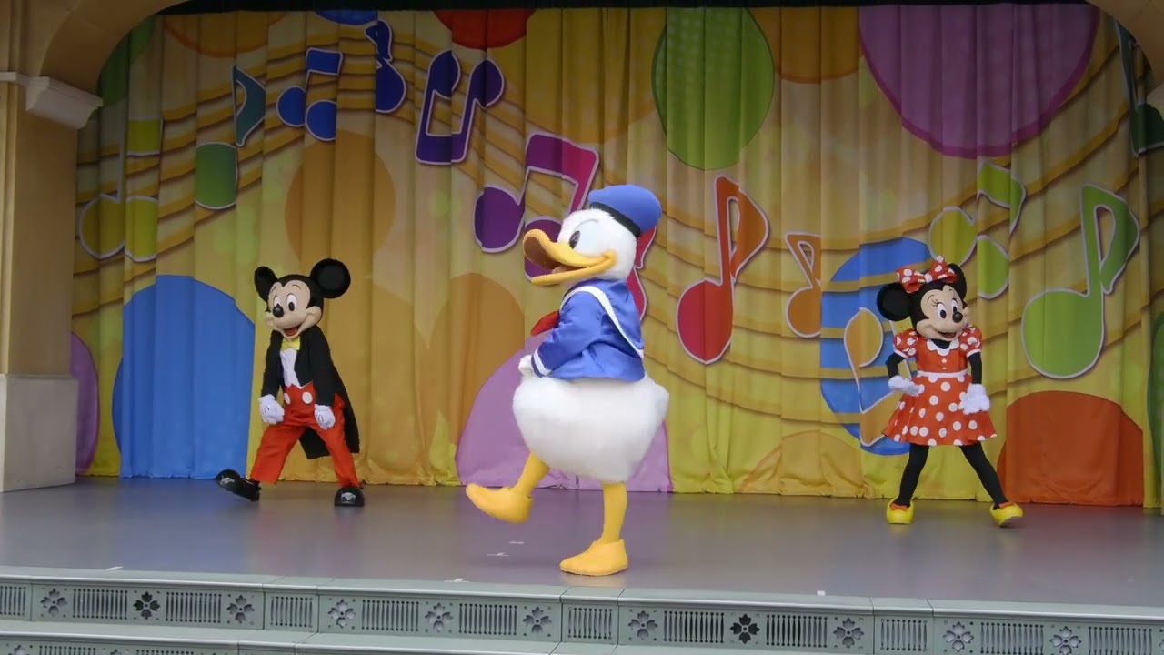 【なんと最前列！】ジャンボリミッキー！レッツ・ダンス！(東京ディズニーランド)