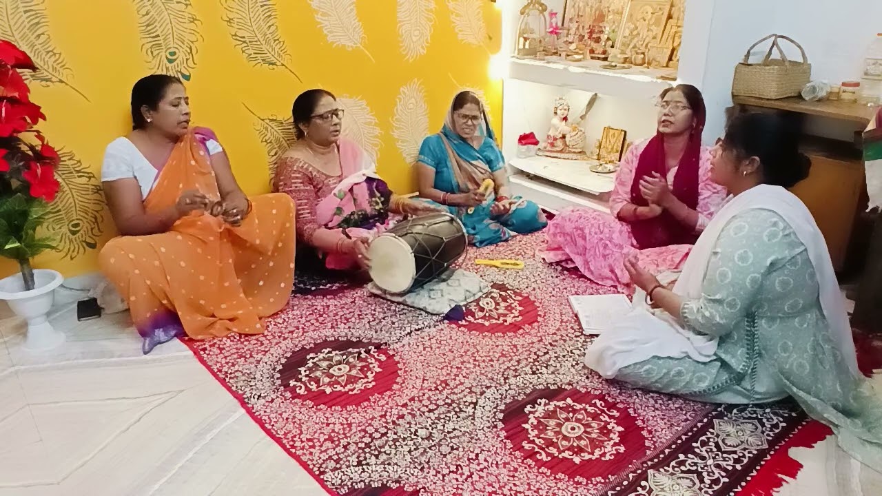#trending bhajan मैया को लग गई नजरिया कोई टीका लगा दो🌼🙏🏻