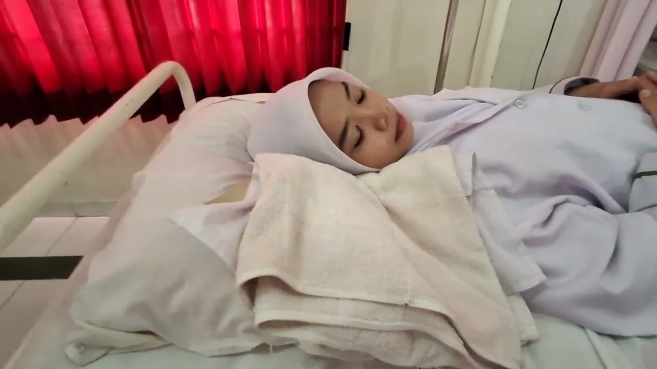 Pemberian Irigasi dan Obat Tetes Mata S24D Kelompok 1