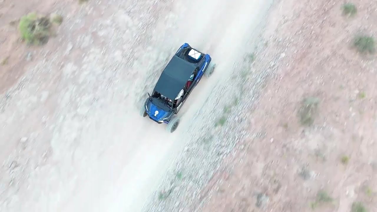 YT8  UTV ride at cliff