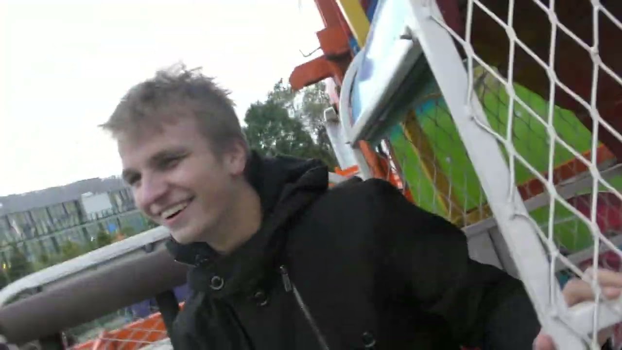 Olomoucká pouť 2022 - ATRAKCE ZIPPER ZA JÍZDY / ATTRACTION ZIPPER ON-RIDE