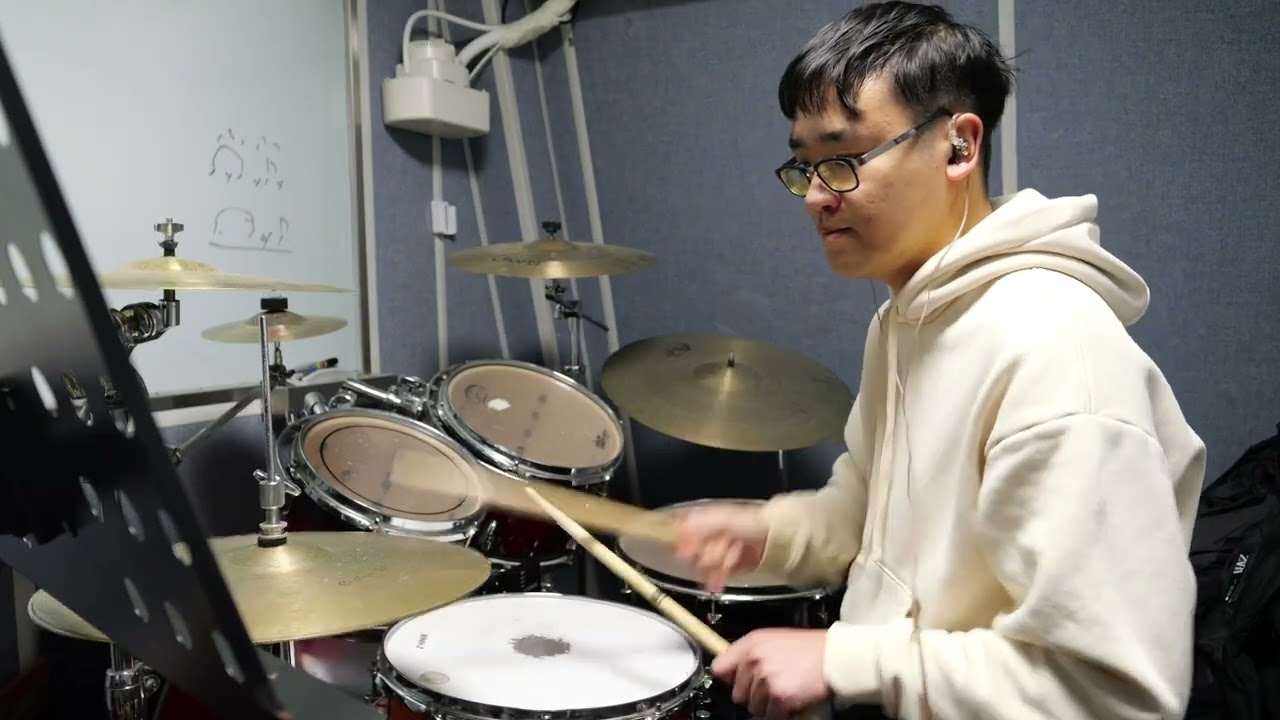 4 Non Blondes - Whats up drum cover by Drummer Swagger