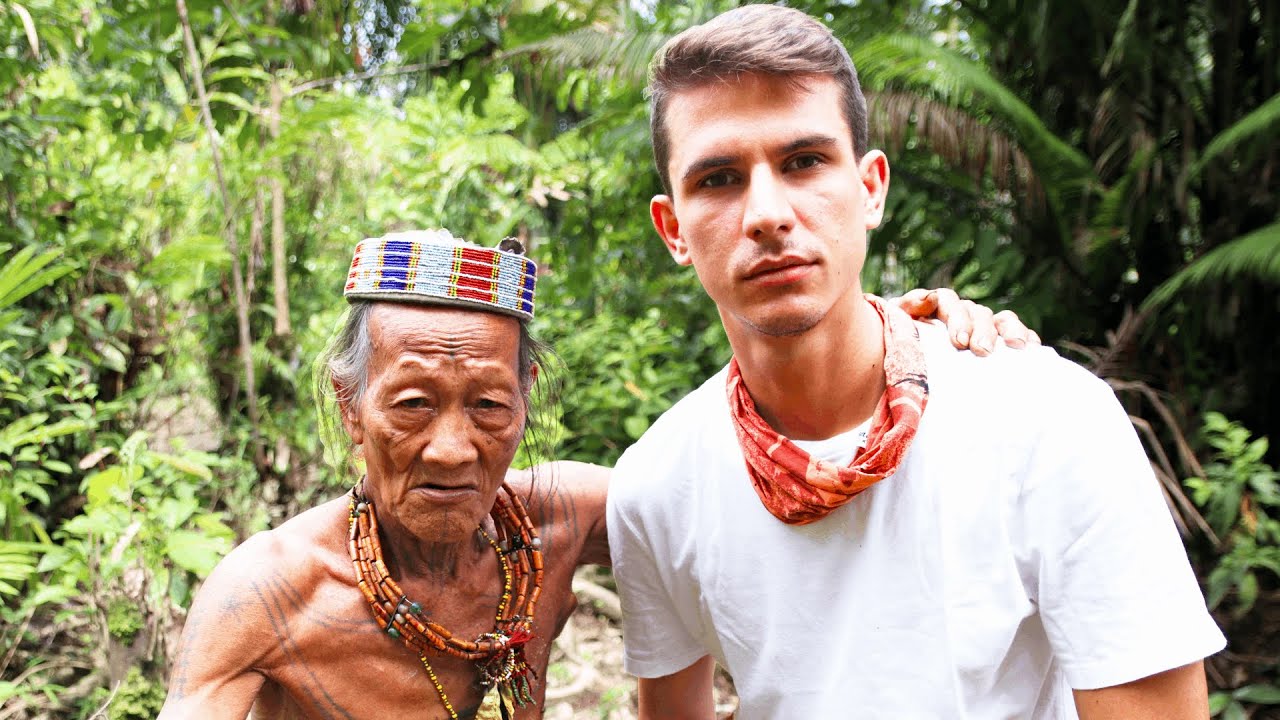 LIVING 5 DAYS with MENTAWAI TRIBE in Siberut Island, Indonesia