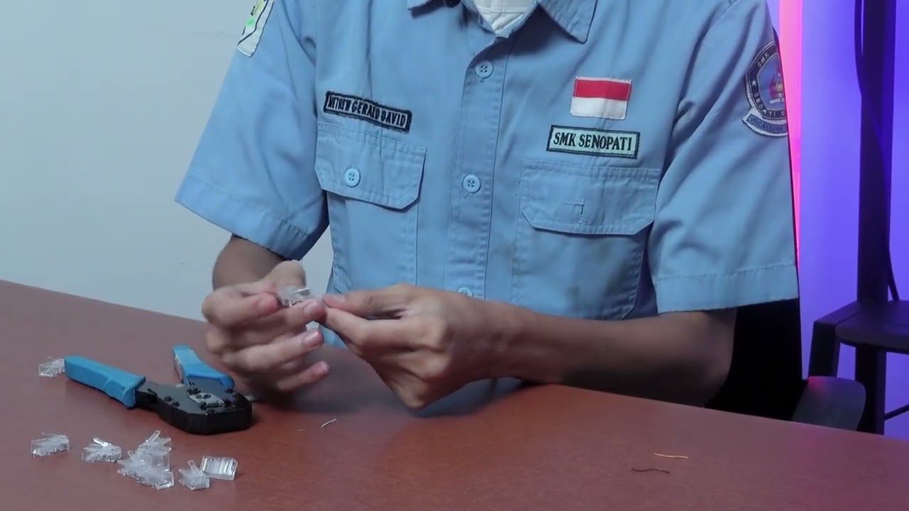 Pengkabelan UTP Jaringan Komputer | SMK Senopati