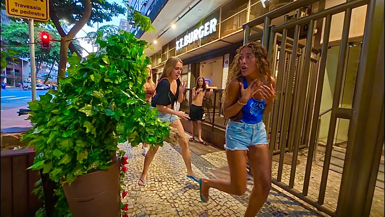Bushman Prank: Scaring the Brazilians in Rio de Janeiro