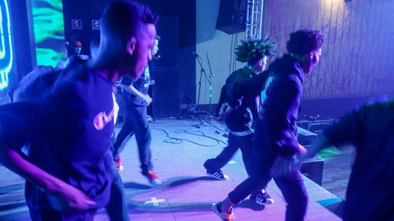 QUASE PEGOU FOGO NO NOSSO SHOW