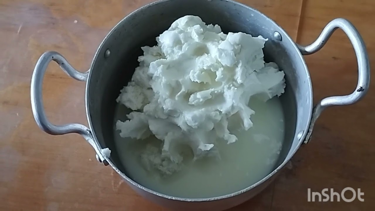 куда девать обрат? из сливок- масло, из обрата- деликатесный сыр Шевр.