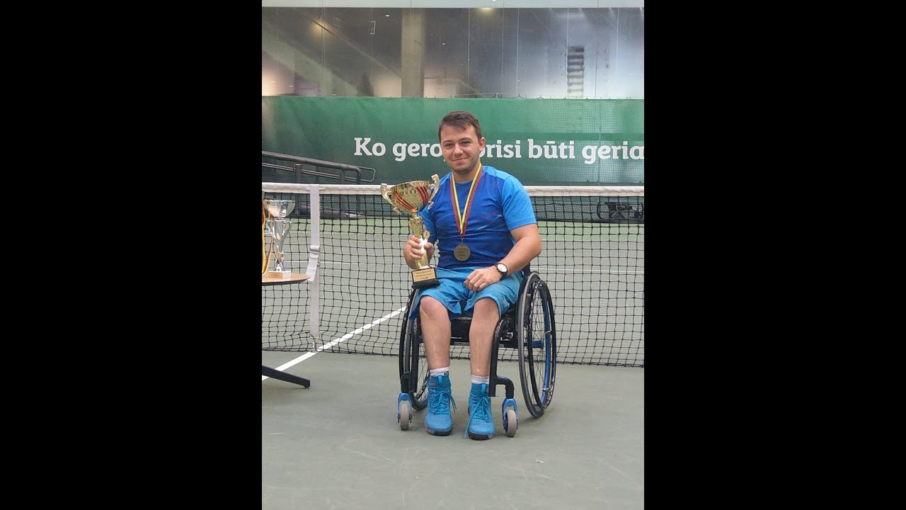 Ich zeige EUCH meine SPORTROLLSTÜHLE!!