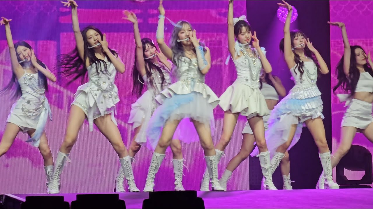 IVE 아이브 @ Accor Arena in Paris - Eleven | Fancam