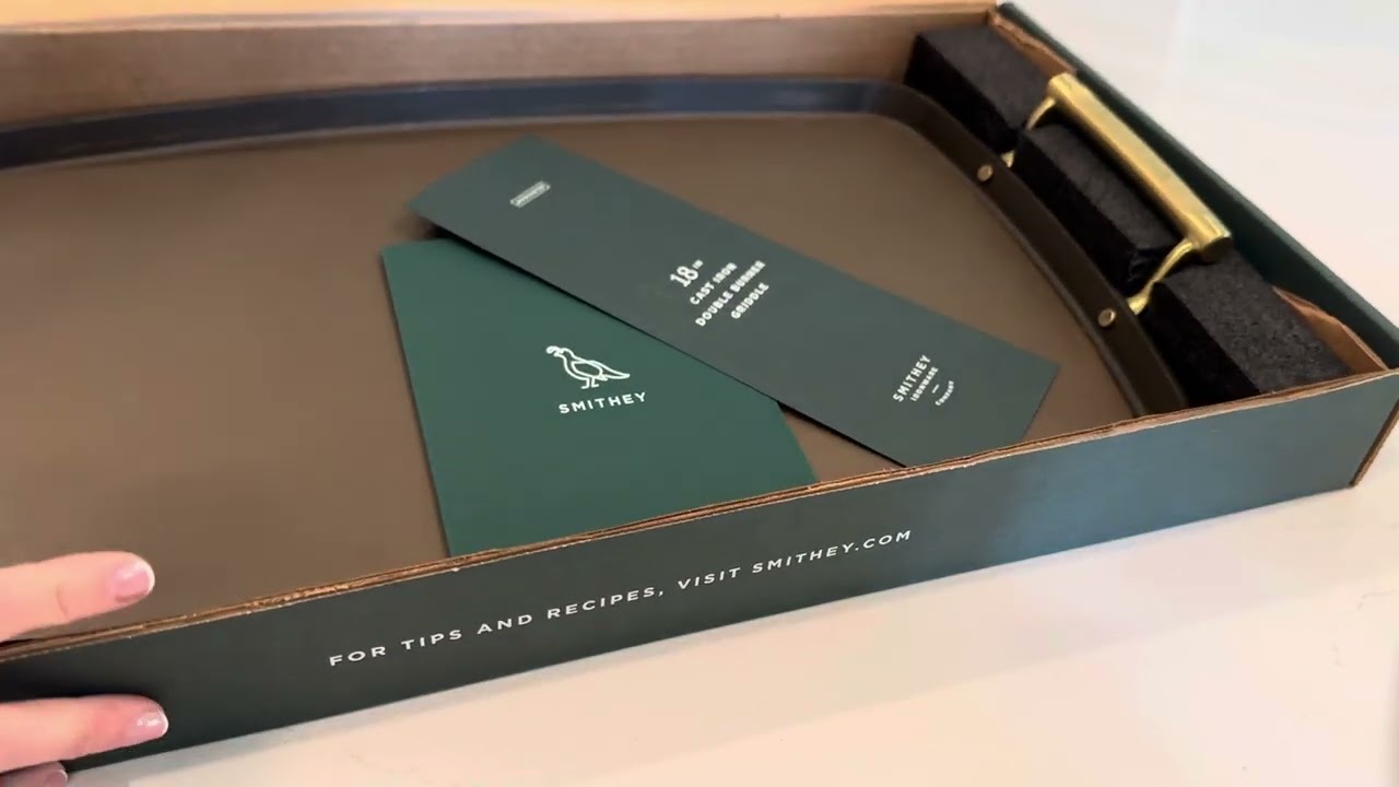 Unbox this Smithey Double Griddle with me!