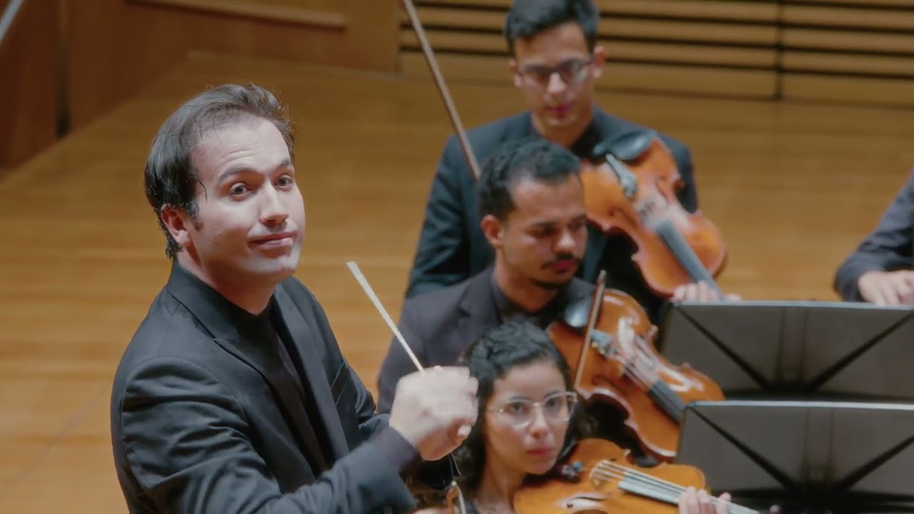 BEETHOVEN | Sinfonia n 8 em Fá Maior | Academia Jovem Concertante