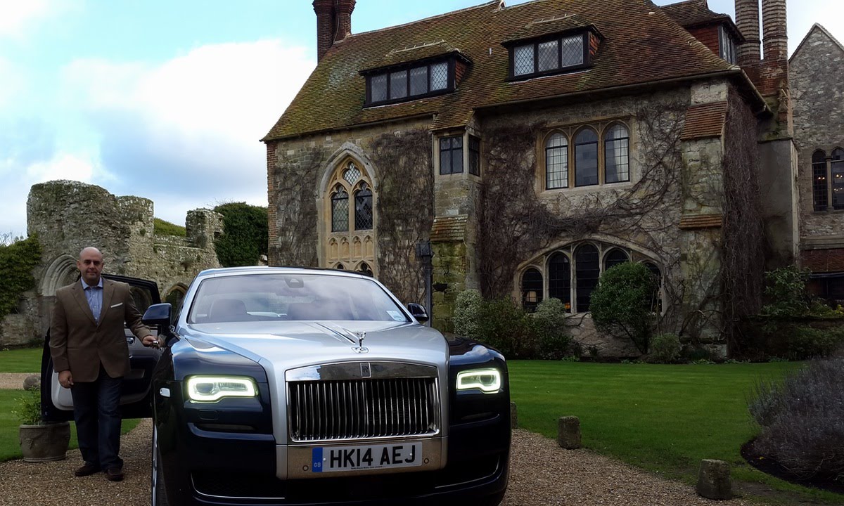 Rolls-Royce Exclusive Factory Tour 2015 جولة حصرية في مصنع رولز رويس