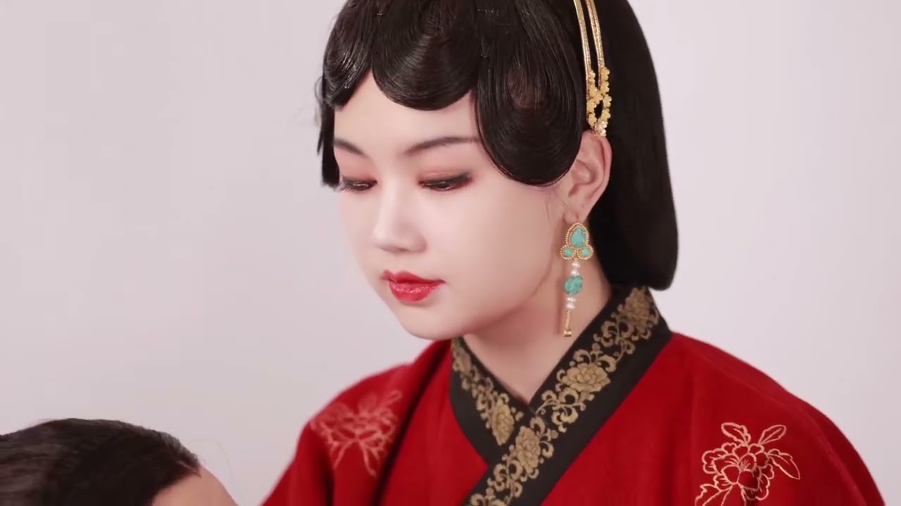 一键解锁中国千年历代服饰（含辽元清等）前言：这是不是一篇科普视频，这是一篇学习笔记本期视频展现了中国历代传统服饰（含少数民族政权）#汉服 抖音：二宫雪朔