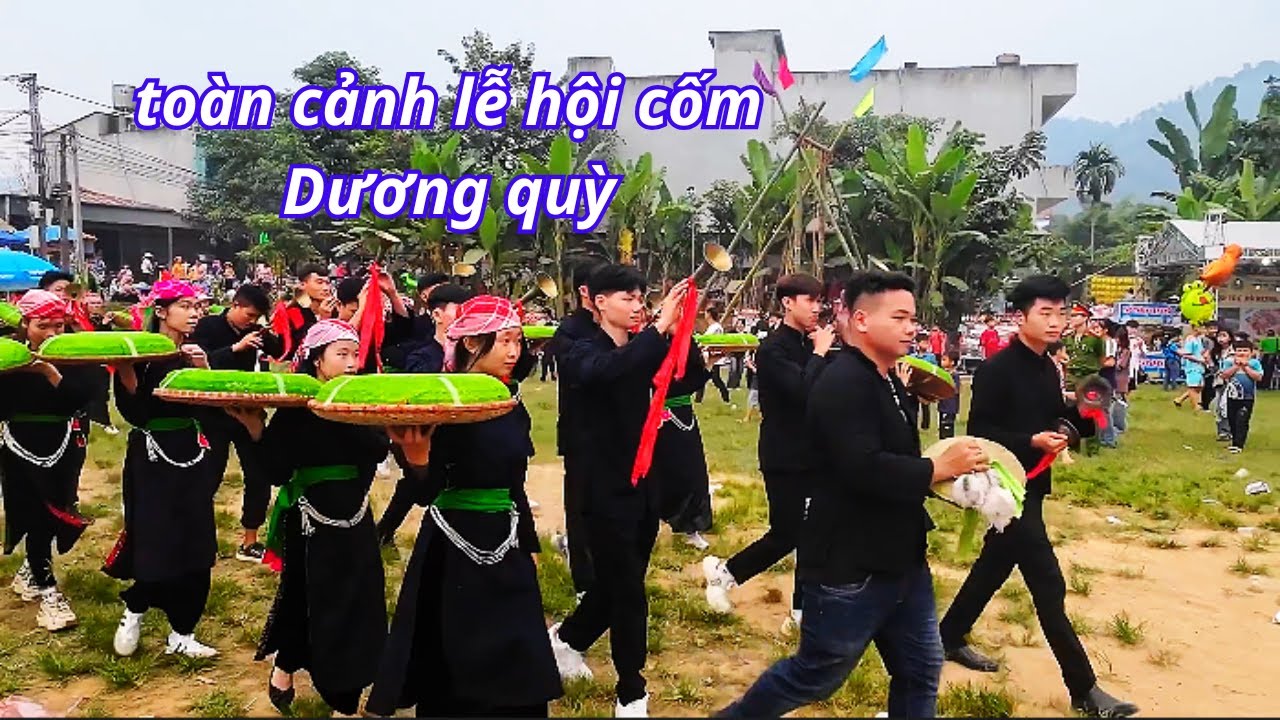 những khoảnh khắc lễ hội cốm dương quỳ