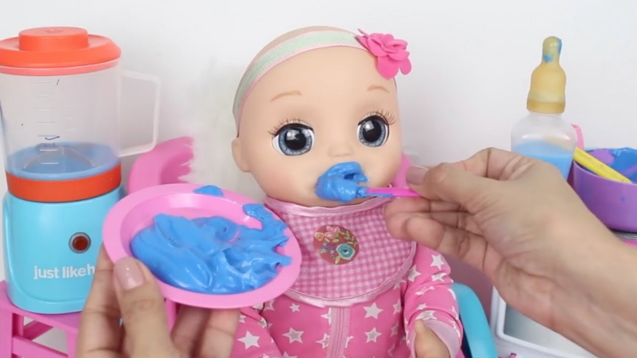 BABY ALIVE LAURINHA COMENDO PAPINHA DE BLUEBERRY BABY ALIVE BRASIL