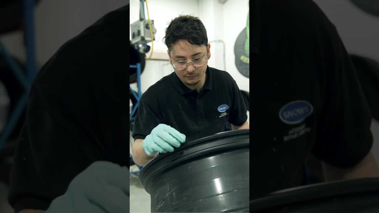 Alloy Wheel Repair and Refurbishments with The Kerbasaurus - Snows Accident Repair Centre #shorts.
