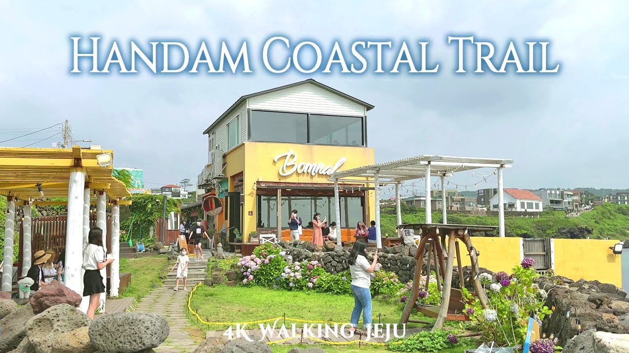 제주도 핫플 1위! 에메랄드빛 바다와 카페거리 '한담해안산책로' | Handam Coastal Trail in Aewol [4K]