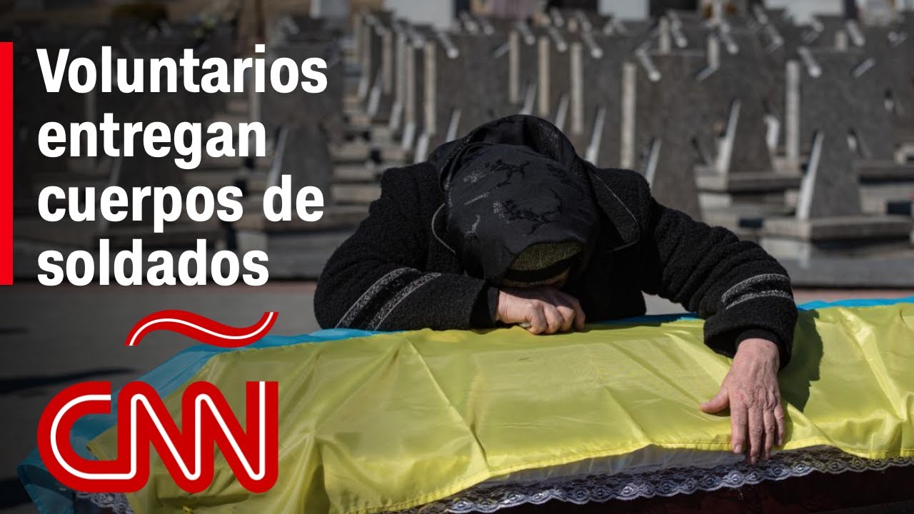 Voluntarios devuelven restos de soldados ucranianos a sus familias