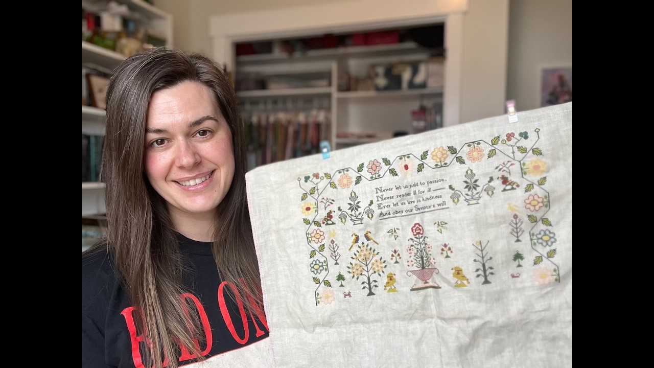 Flosstube 104: Finishes, WIPS, Shows & Books!