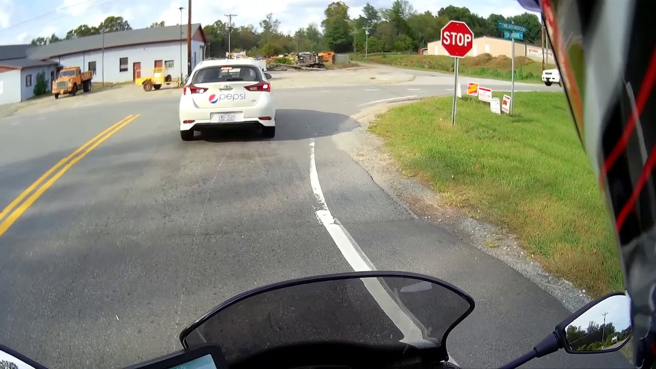 2018 ZERO SR zf14.4 electric motorcycle ride up 66 by Hanging Rock.