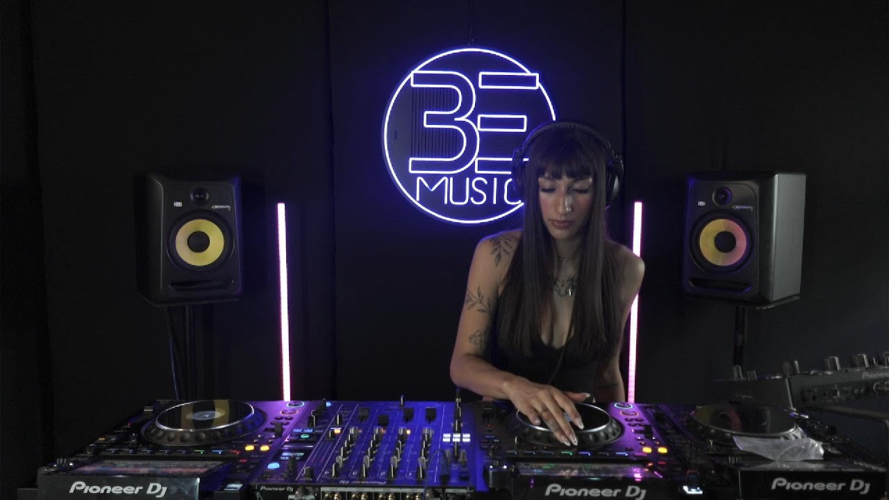 Ro444 peak techno set