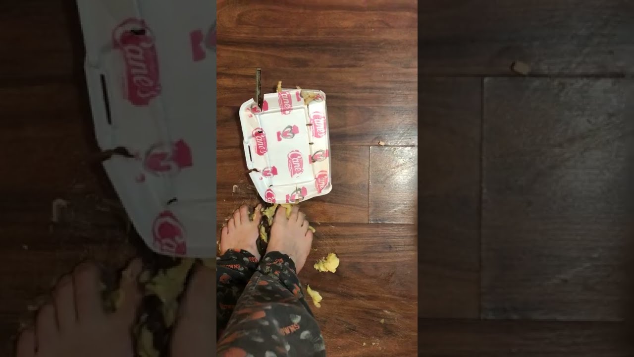barefoot crush canes chicken and 3 bananas