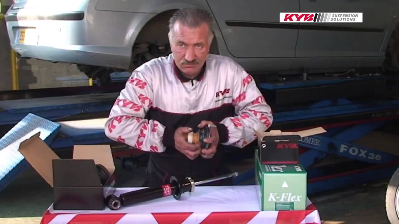 Citroen C5 - FRONT - Передние амортизаторы KYB установка