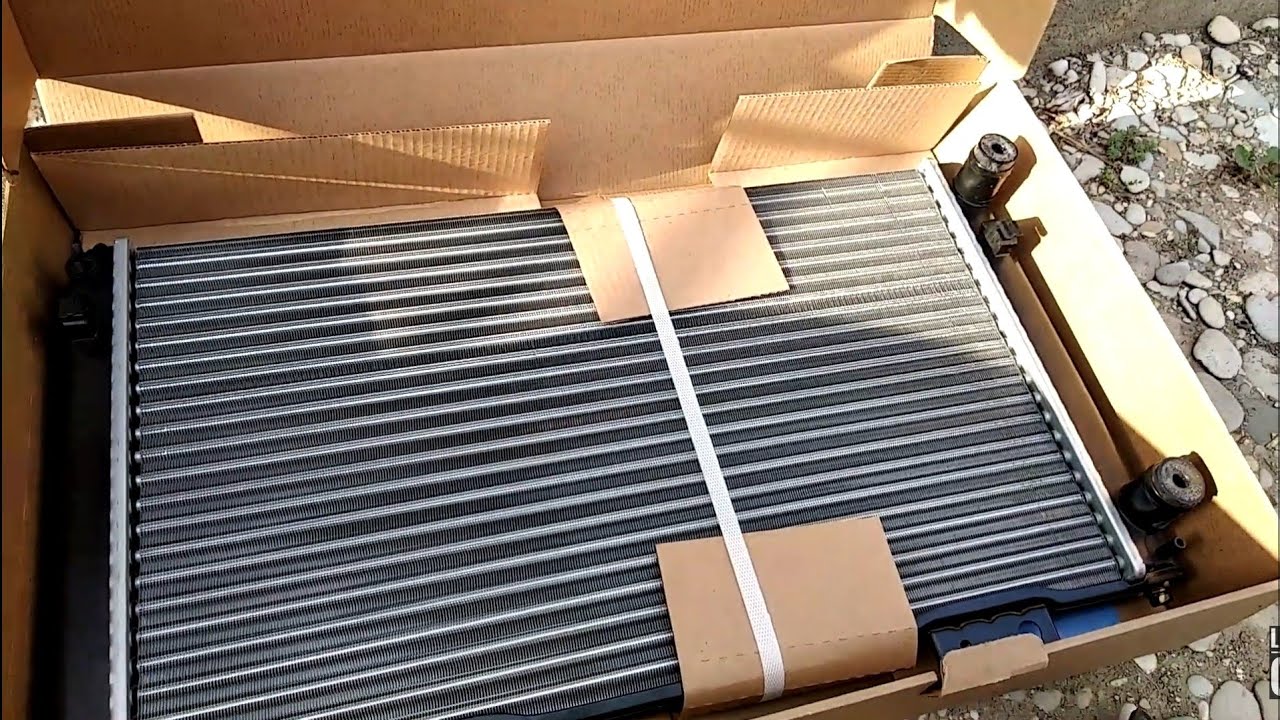 ВЛОГ ПРИОРА ЛЮКС ЗАМЕНА РАДИАТОРА ОХЛОЖДЕНИЯ С КОНДИЦИОНЕРОМ HELLA