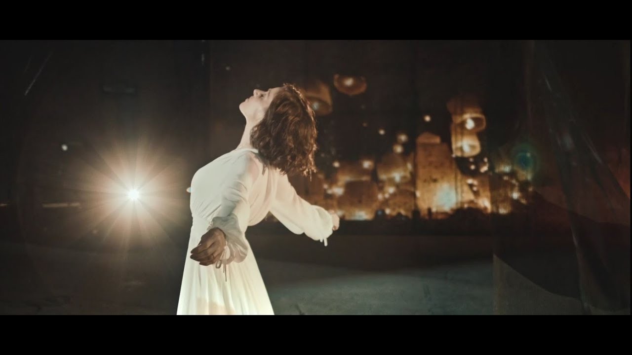 Tina Arena - Tant que tu es l&agrave; (Clip officiel)