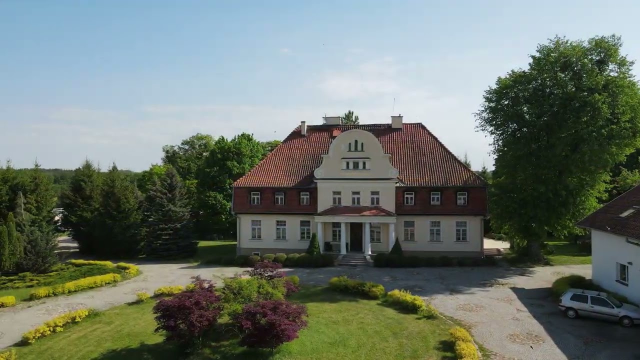Spręcowo - niepowtarzalny dworek