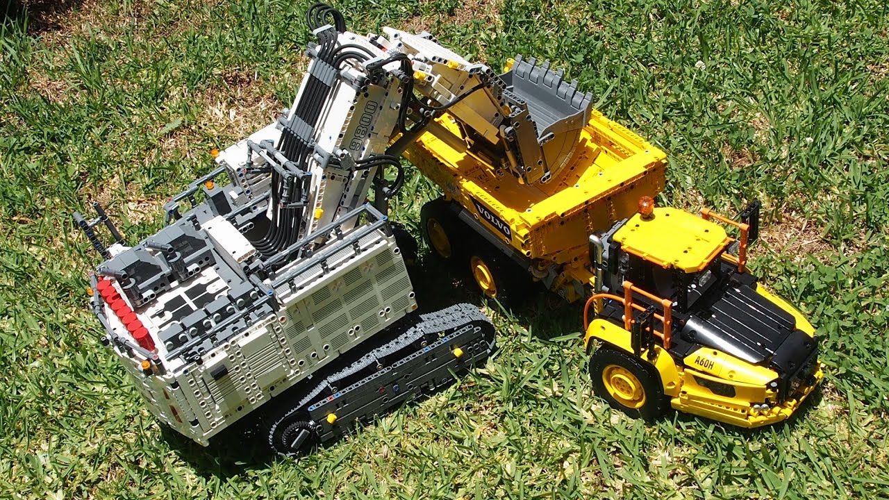 LEGO Technic 6x6 Volvo Articulated Hauler 42114 (LIVE Build) Part 1