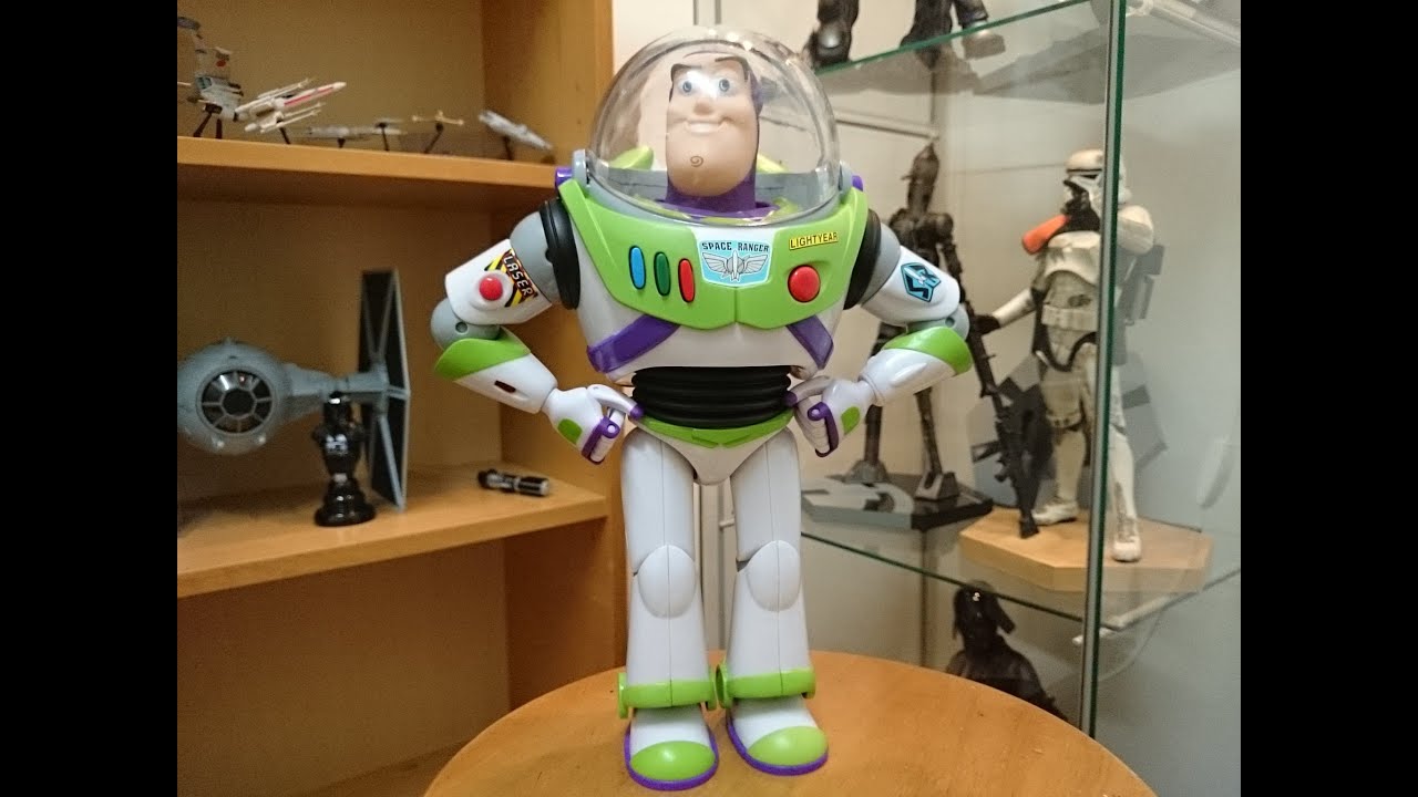 Thinkway Toys Buzz Lightyear Signature Collection Review