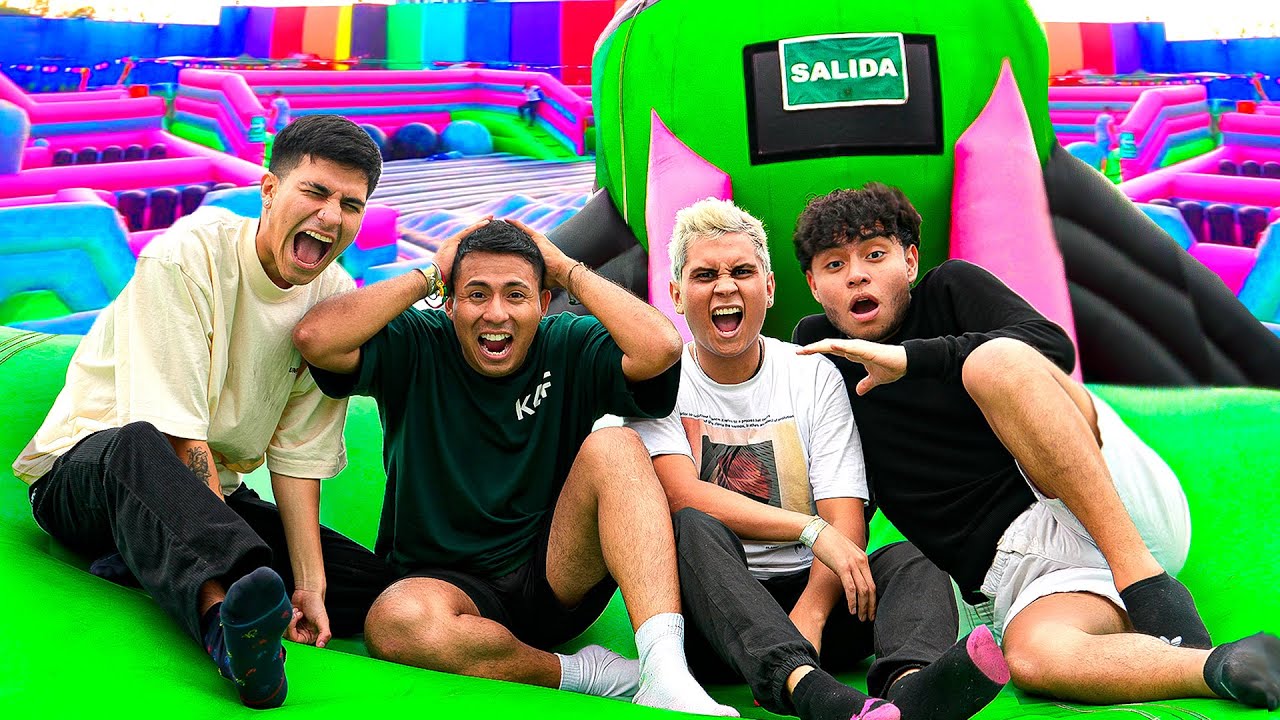 FUIMOS AL INFLABLE MÁS GRANDE DEL UNIVERSO 🤯🌍 - BASIC HOUSE