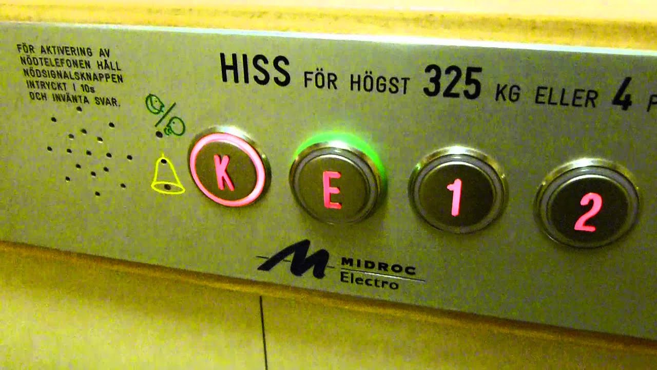 Kalea hydraulic elevator (mod by Midroc Electro) @ Åsbäcksgatan in Söderhamn, Sweden