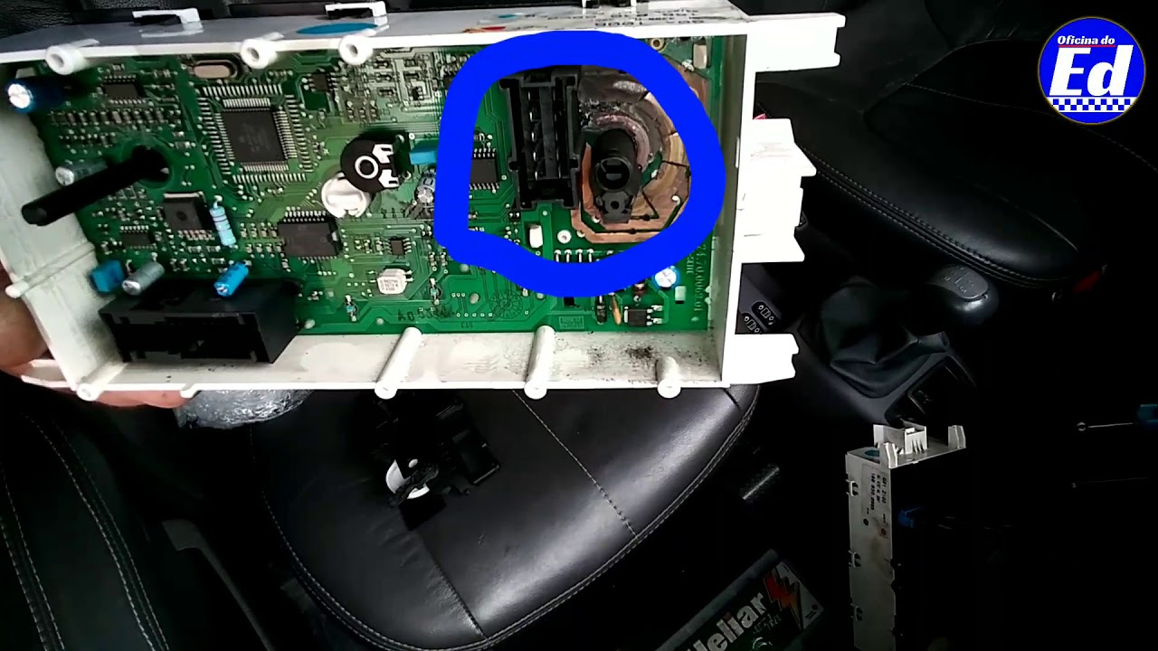 Classe A 160. Reparo e manutenção do ar condicionado.